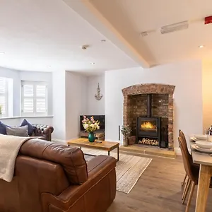 The Servant's Quarters , Whitby United Kingdom